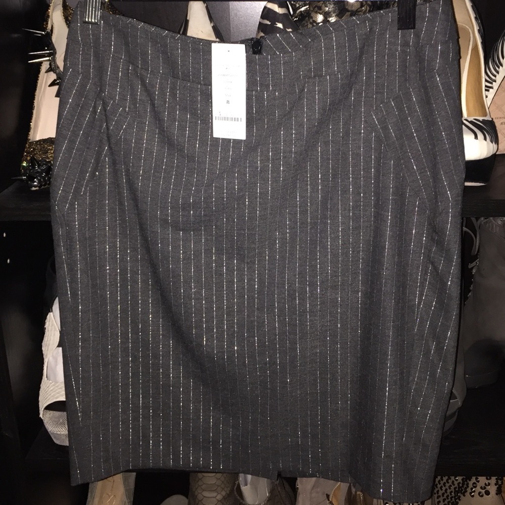 COPY - Bebe gray pin stripe skirt